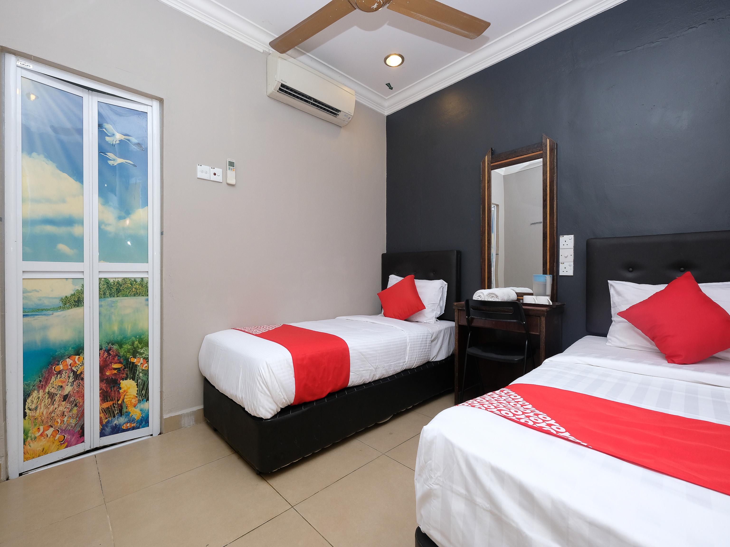 Oyo 1190 Nice Stay Hotel Рауб Экстерьер фото